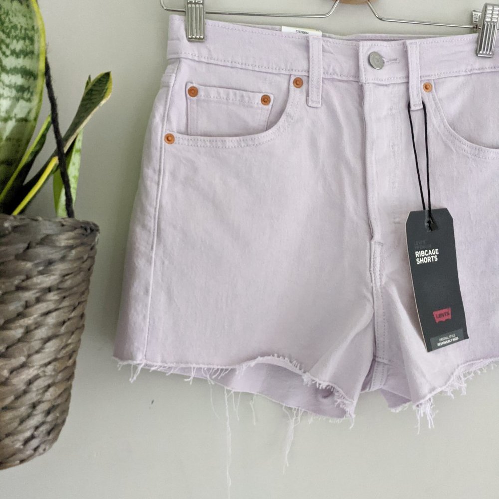 New Levi's Ribcage Chalky Lavender Frost Pastel Purple Cutoff Jean Denim Shorts - Picture 3 of 10